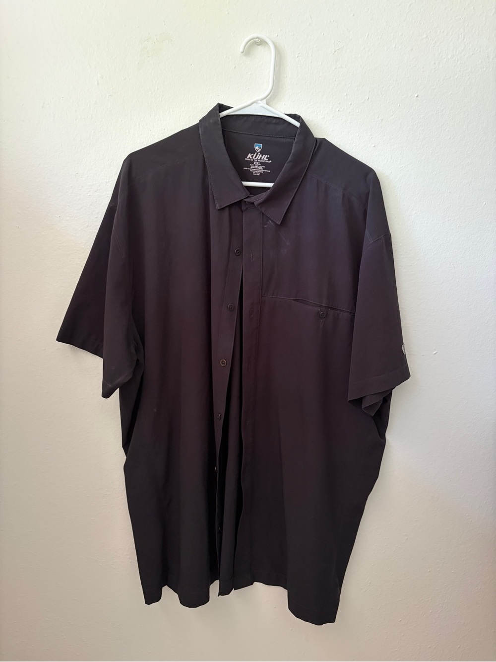 Kuhl Men's Short Sleeve Button-Up Shirt in Black